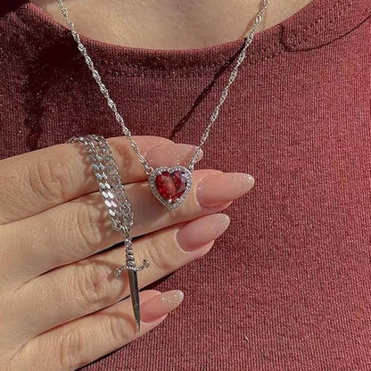 Collar Duo Espada y Corazón